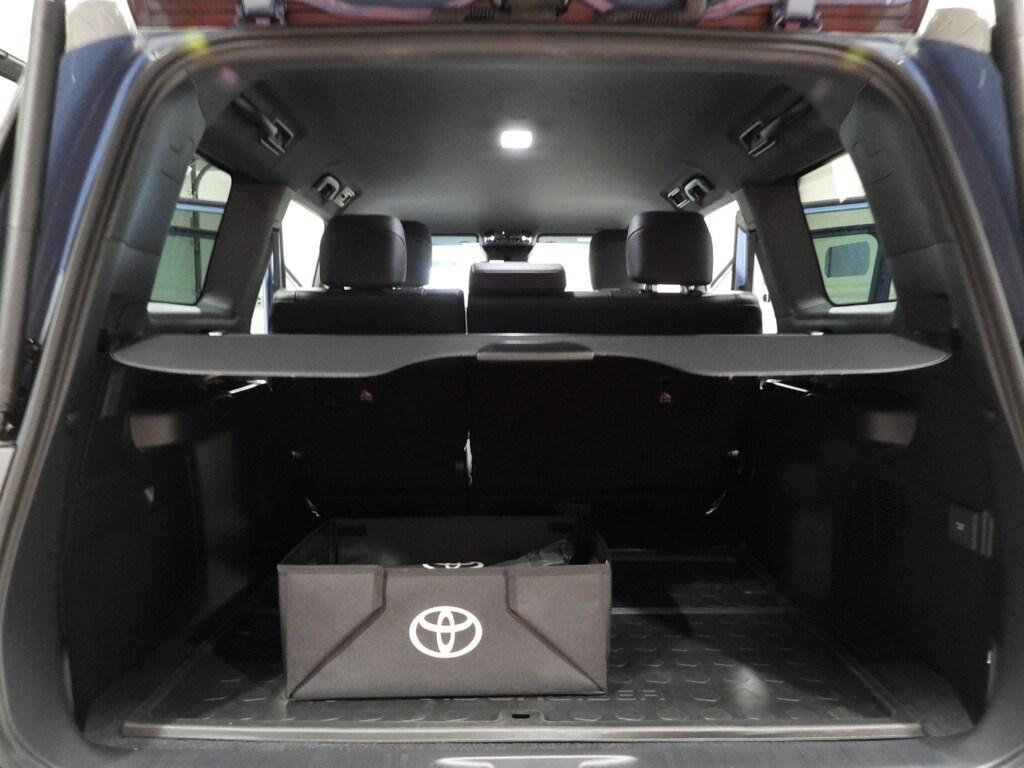 Toyota Land Cruiser 2.8 D-4D First Edition AWD Auto