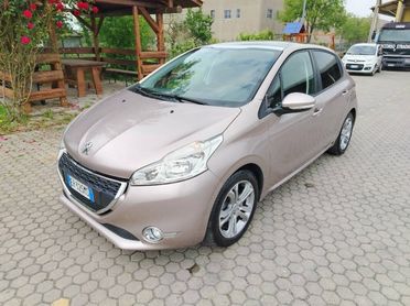 Peugeot 208 1.2 vti 12v Allure 5p