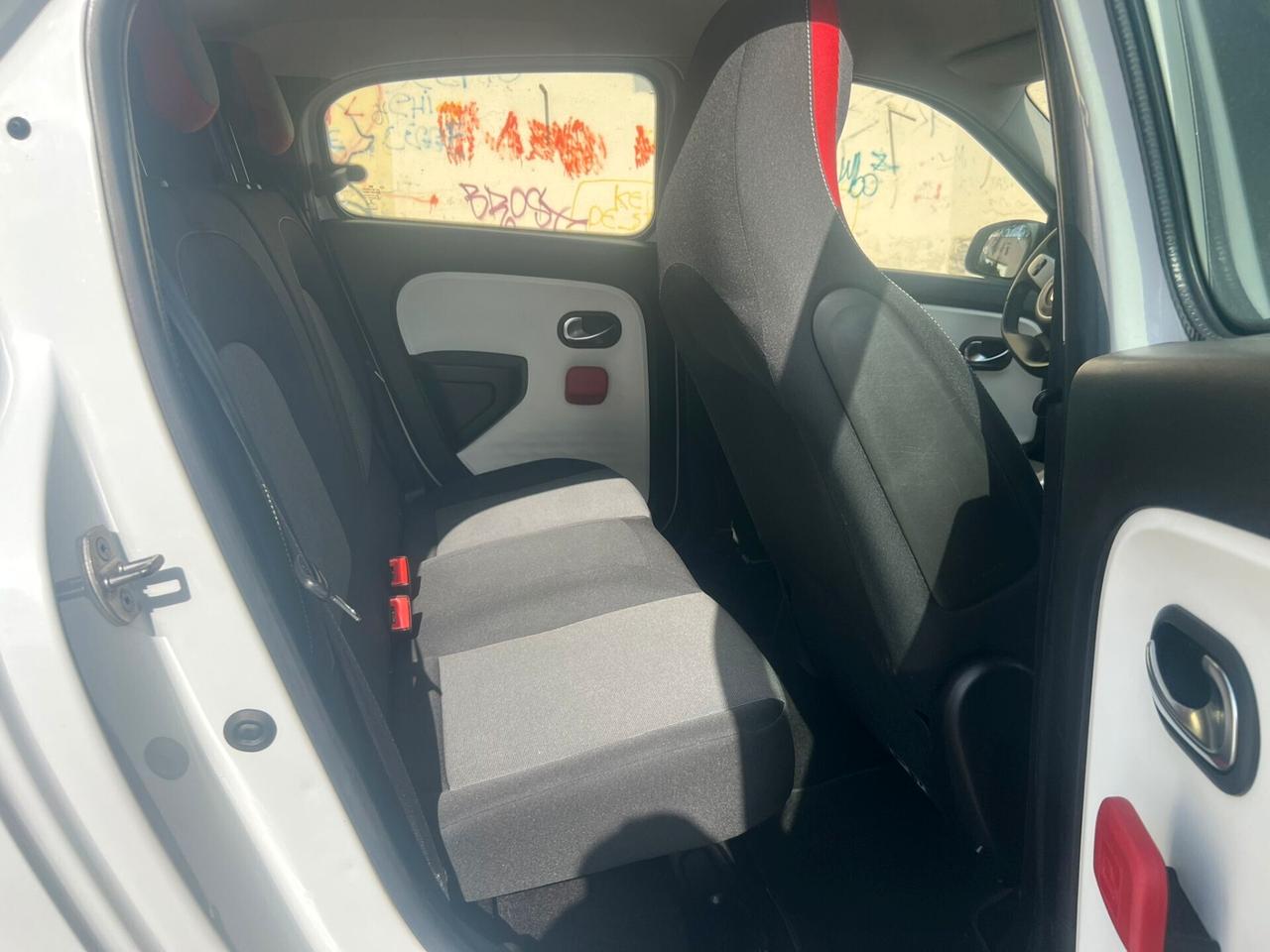 Renault Twingo 1.0B OTTIMA PER NEOPATENTATI