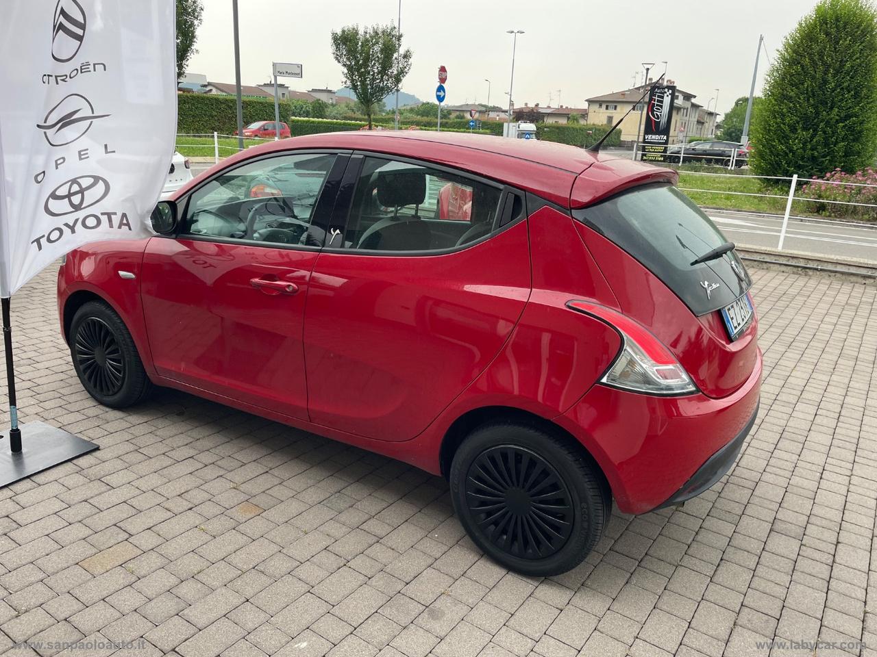 LANCIA Ypsilon 1.2 69 CV 5p. GPL Ecochic Gold