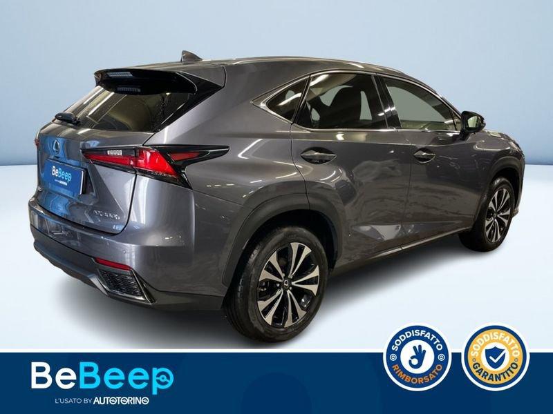 Lexus NX 300H 2.5 F SPORT 4WD CVT