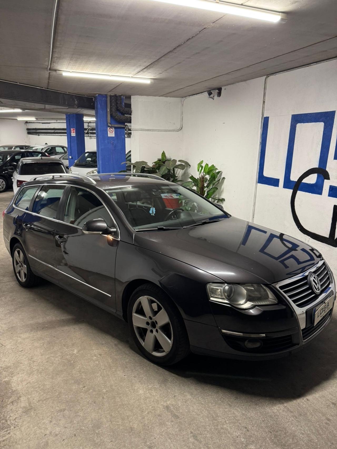 Volkswagen Passat 2.0 TDI DPF Var. Highline 2009 EURO 5