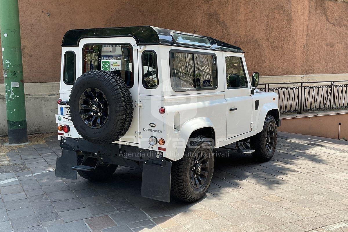 LAND ROVER Defender 90 2.2 TD4 Station Wagon base N1