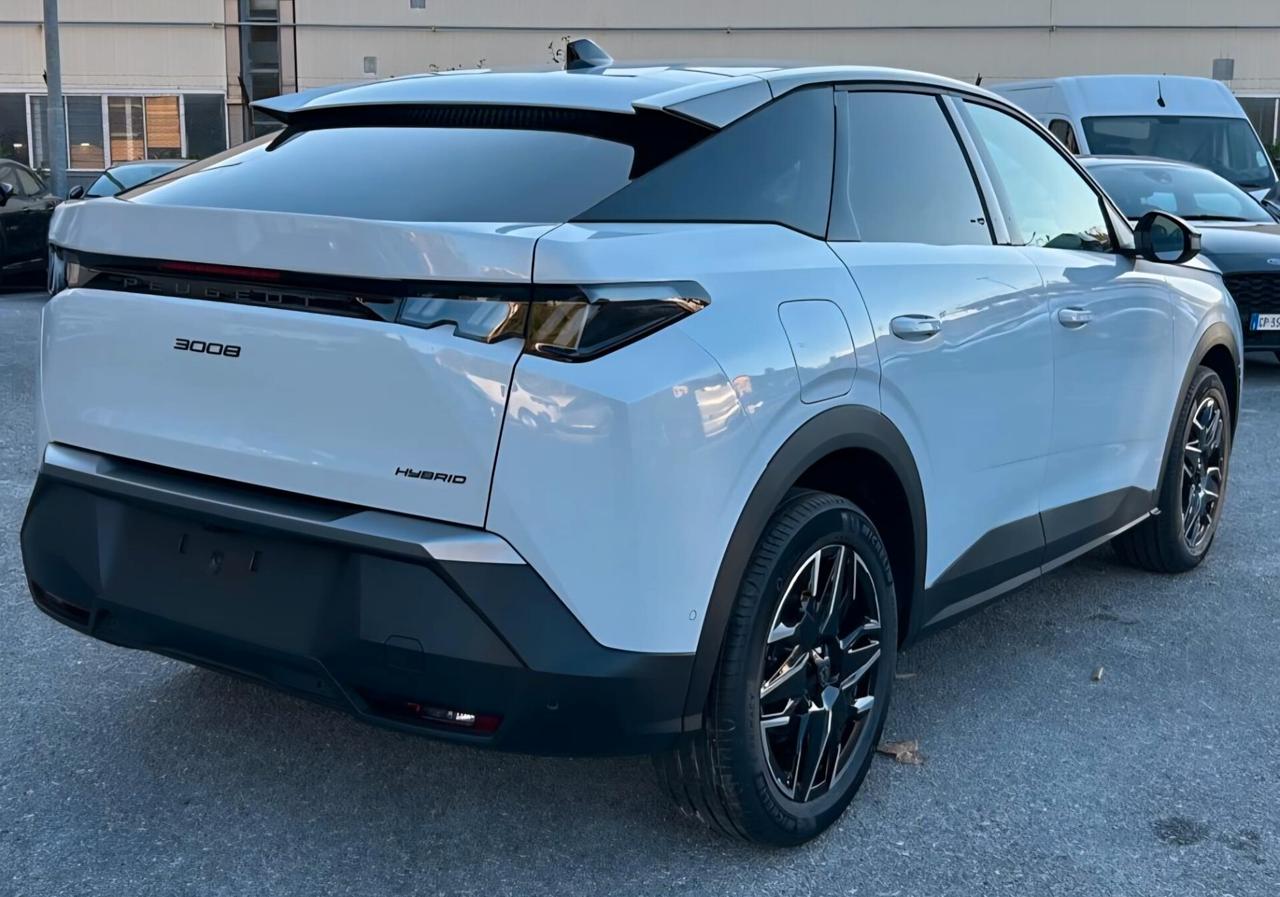 Peugeot 3008 1.2 HYBRID 145cv E-DCS6