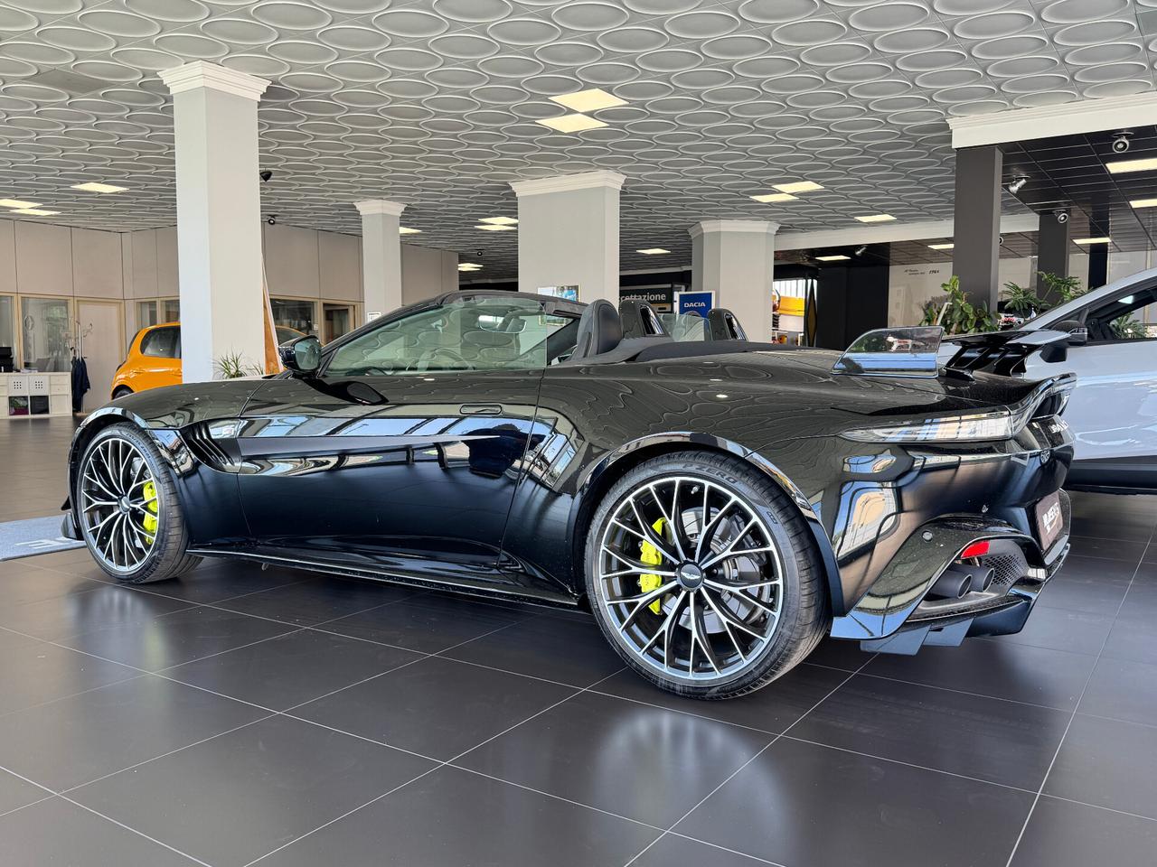 Aston Martin Vantage F1 Edition Roadster