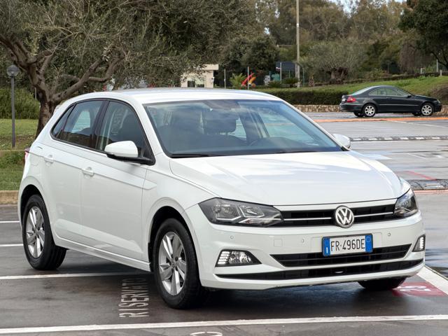 VOLKSWAGEN Polo 1.0 NAVI CARPLAY APPLE&ANDROID+2PDC+CLIMATRONIC