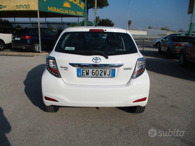 Toyota Yaris 1.0 136000 KM