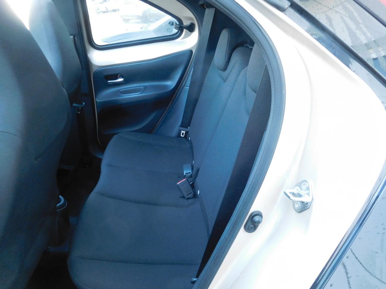 Toyota Aygo X 1.0 VVT-i 72 CV 5 porte Trend Air