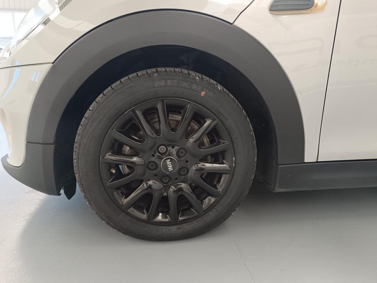 Mini 1.5 Cooper D Hype