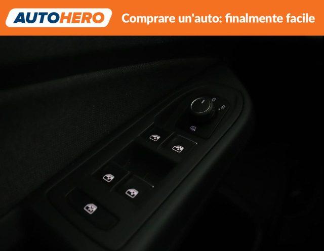 VOLKSWAGEN Golf 1.5 TSI EVO ACT Life