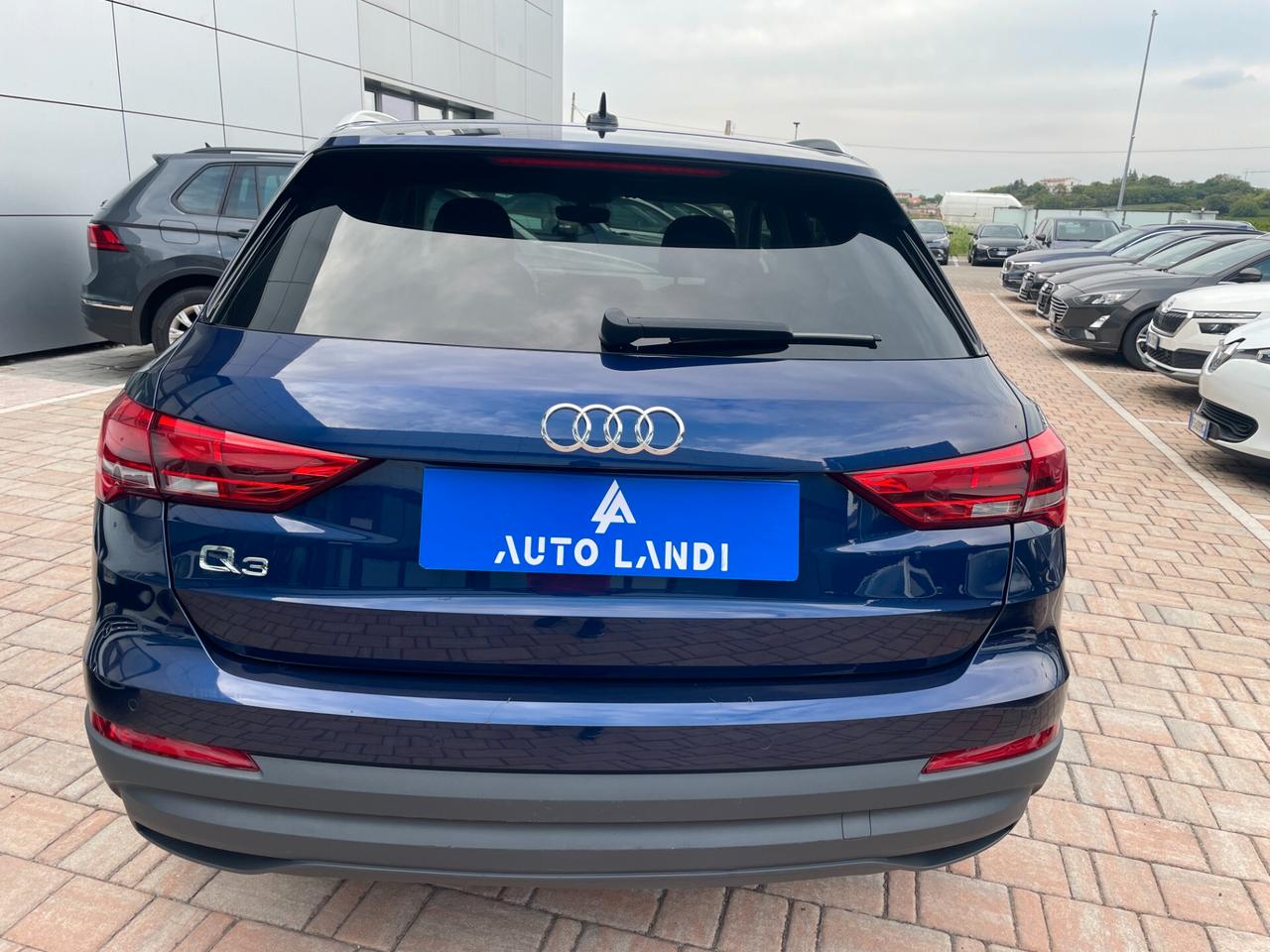 Audi Q3 35 TDI S tronic Business