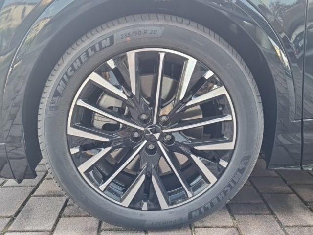 DS AUTOMOBILES N°8 N°8 ÉTOILE 230CV