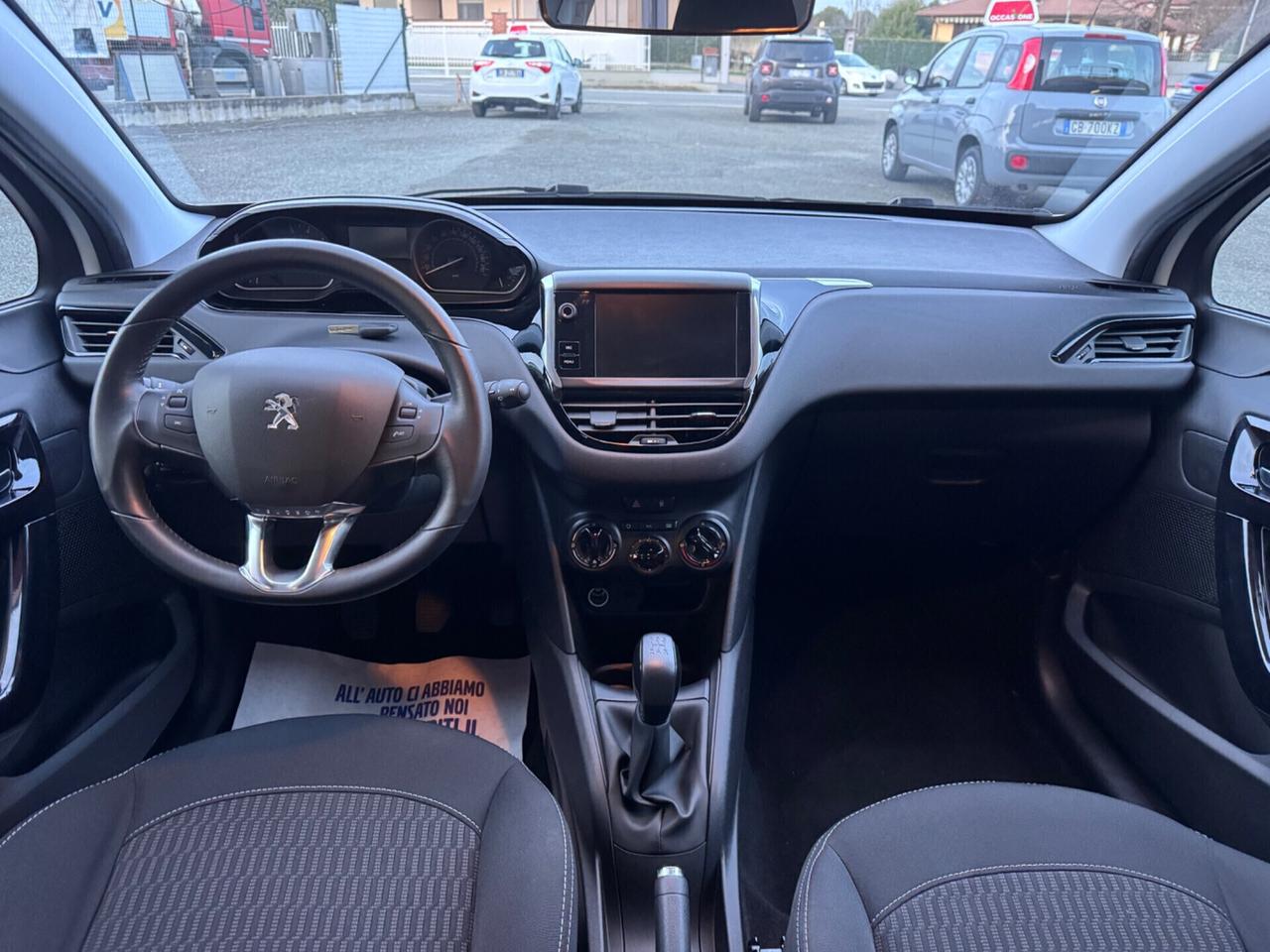 Peugeot 208 1.2 82 cv Active