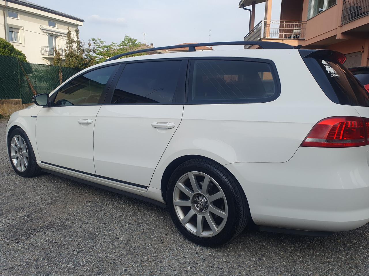 VOLKSWAGEN PASSAT 1.6TDI 105CV VARIANT