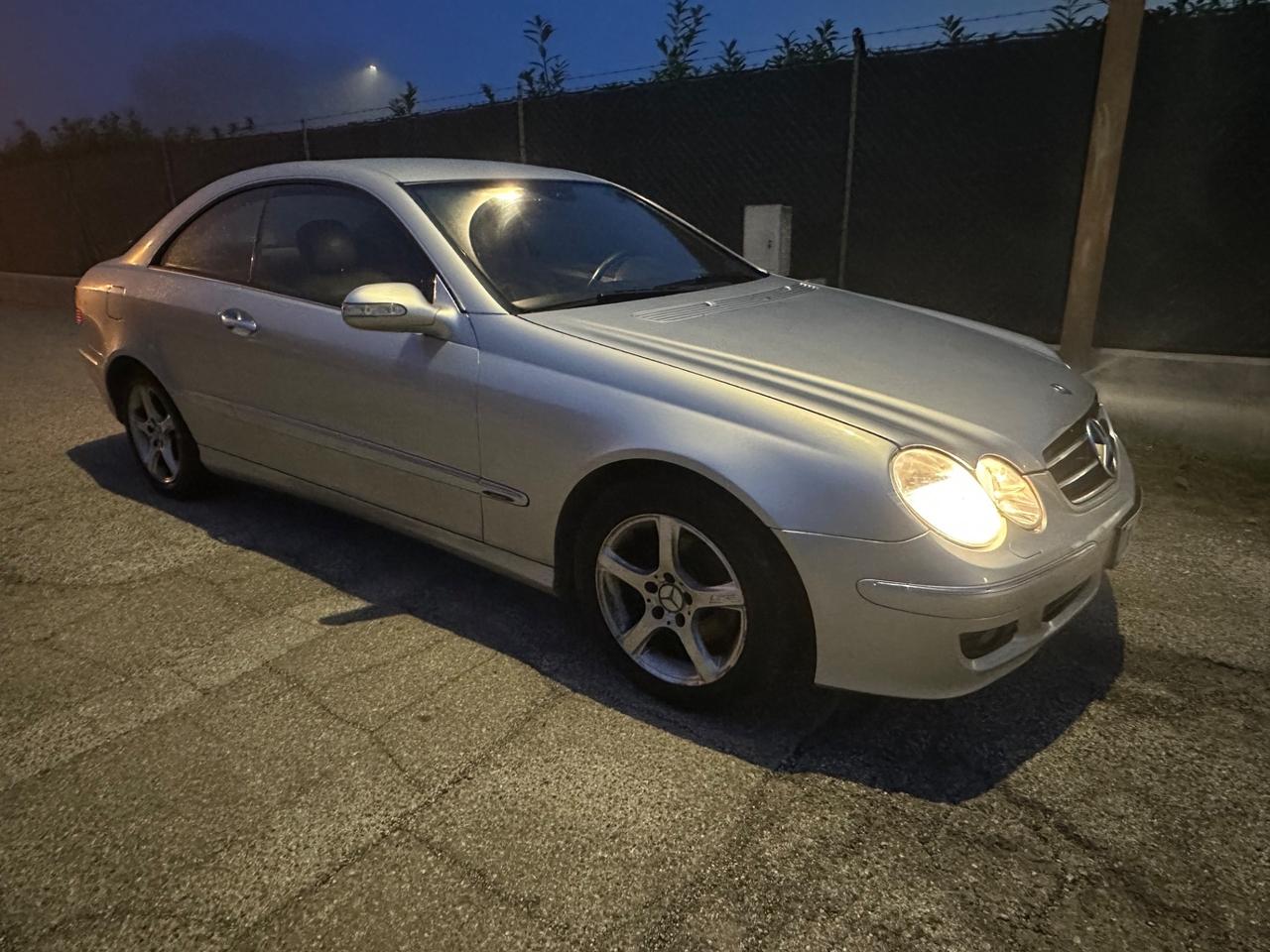 Mercedes-benz CLK 220 CDI cat Avantgarde