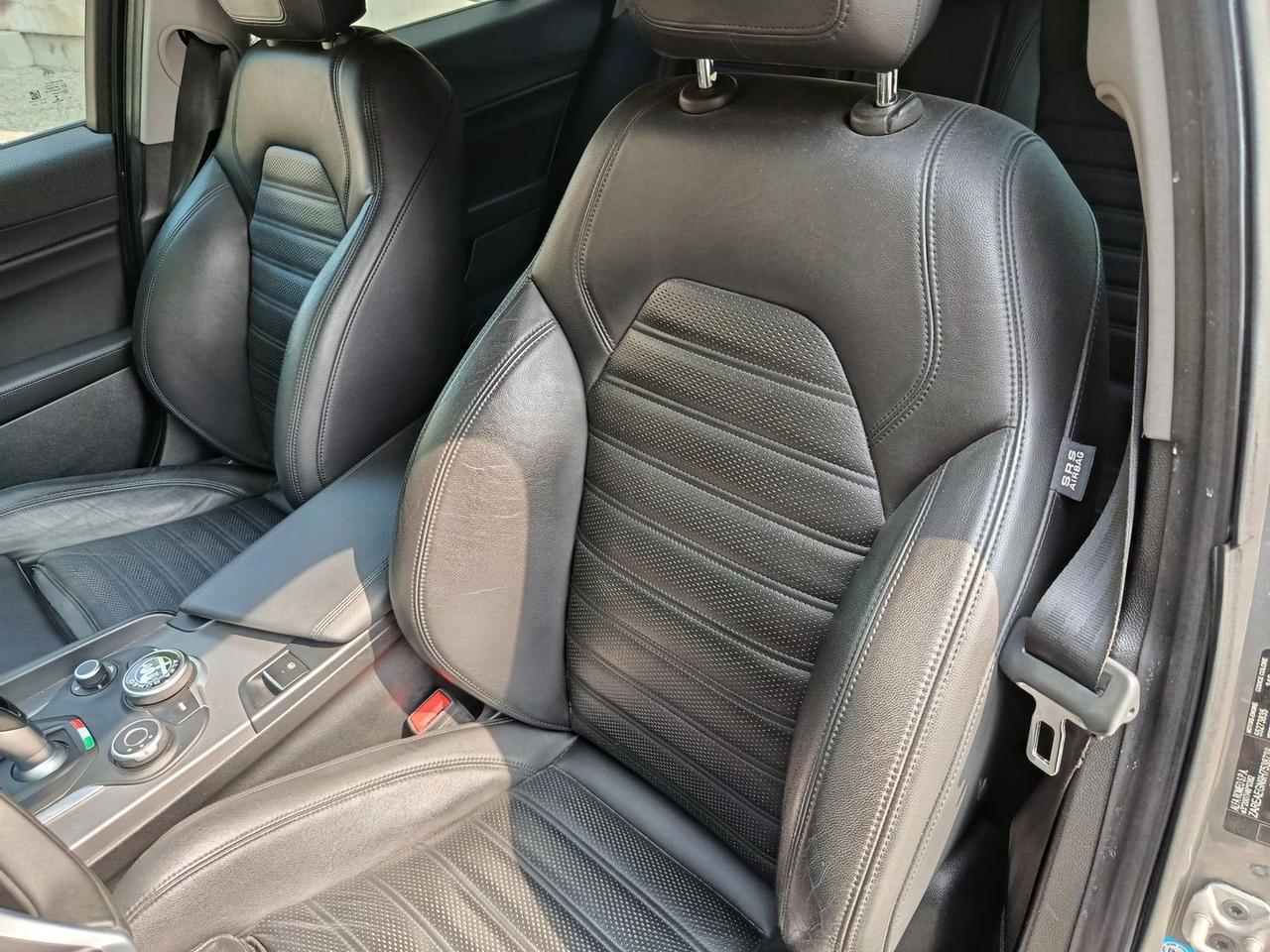 Alfa Romeo Giulia Veloce 2.0 Turbo #10509