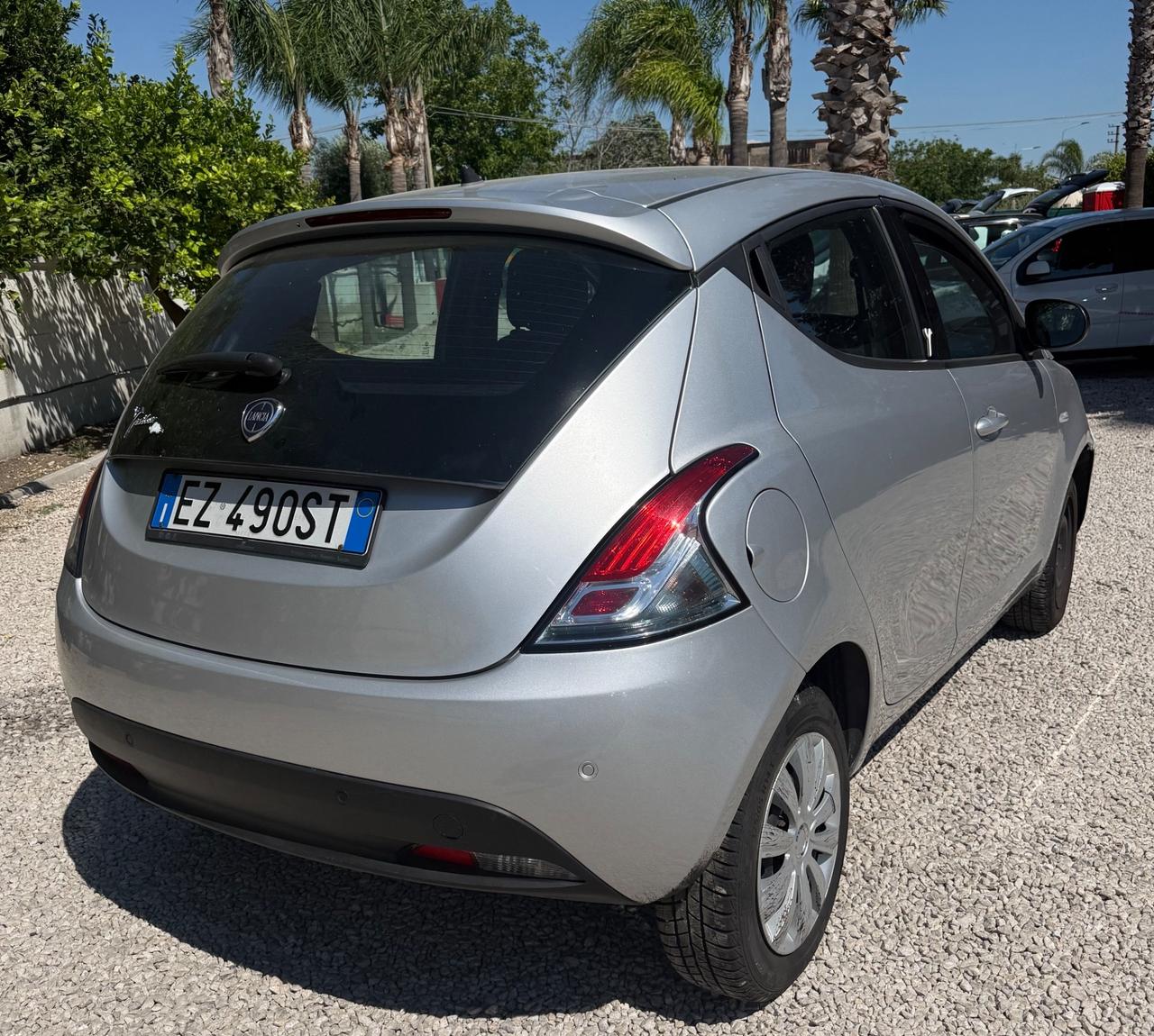 Lancia Ypsilon 1.2 69 CV 5 porte Elle