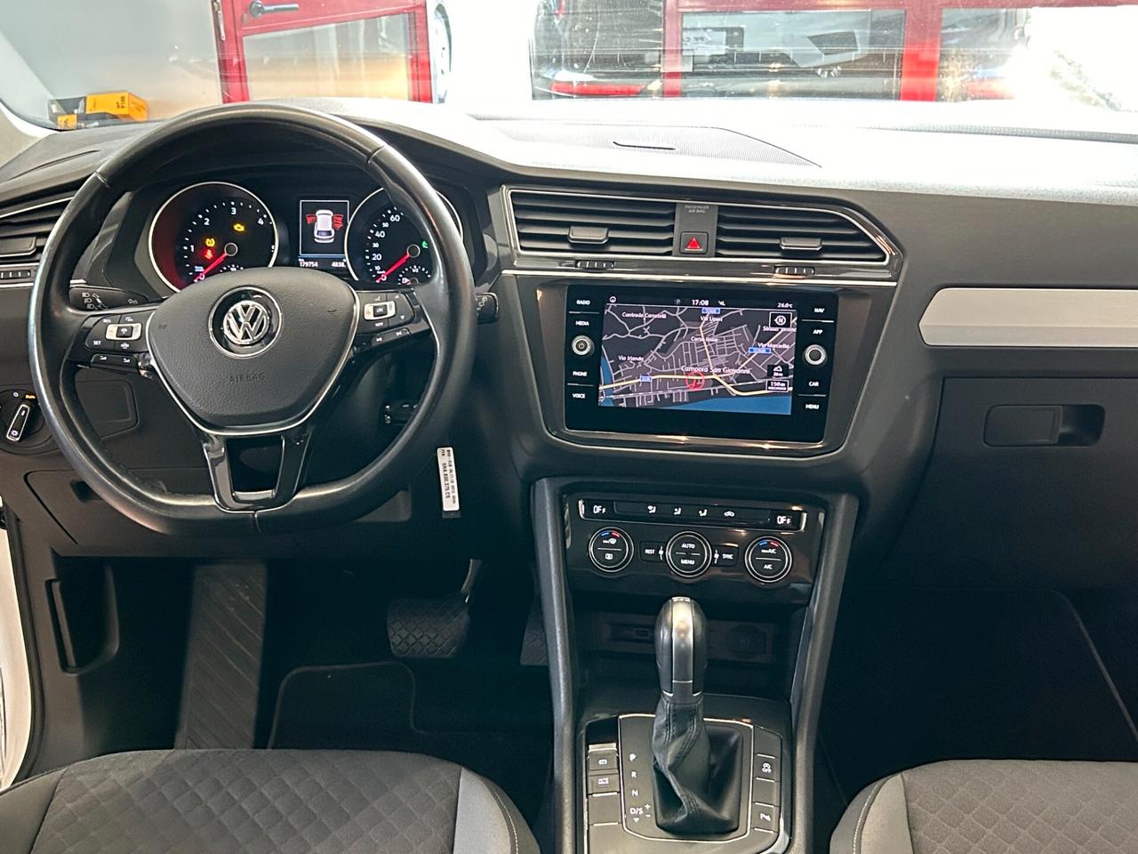 Volkswagen Tiguan 2.0 TDI SCR DSG Business BlueMotion Technology