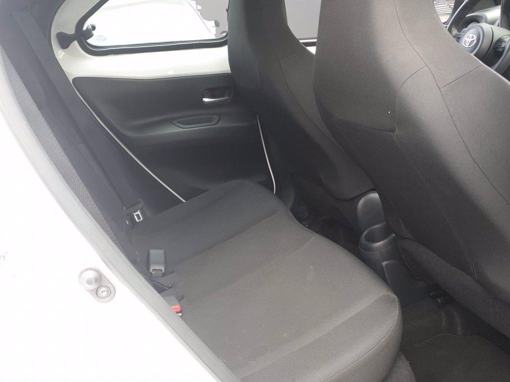 TOYOTA Aygo x 1.0 active 72cv s-cvt del 2023