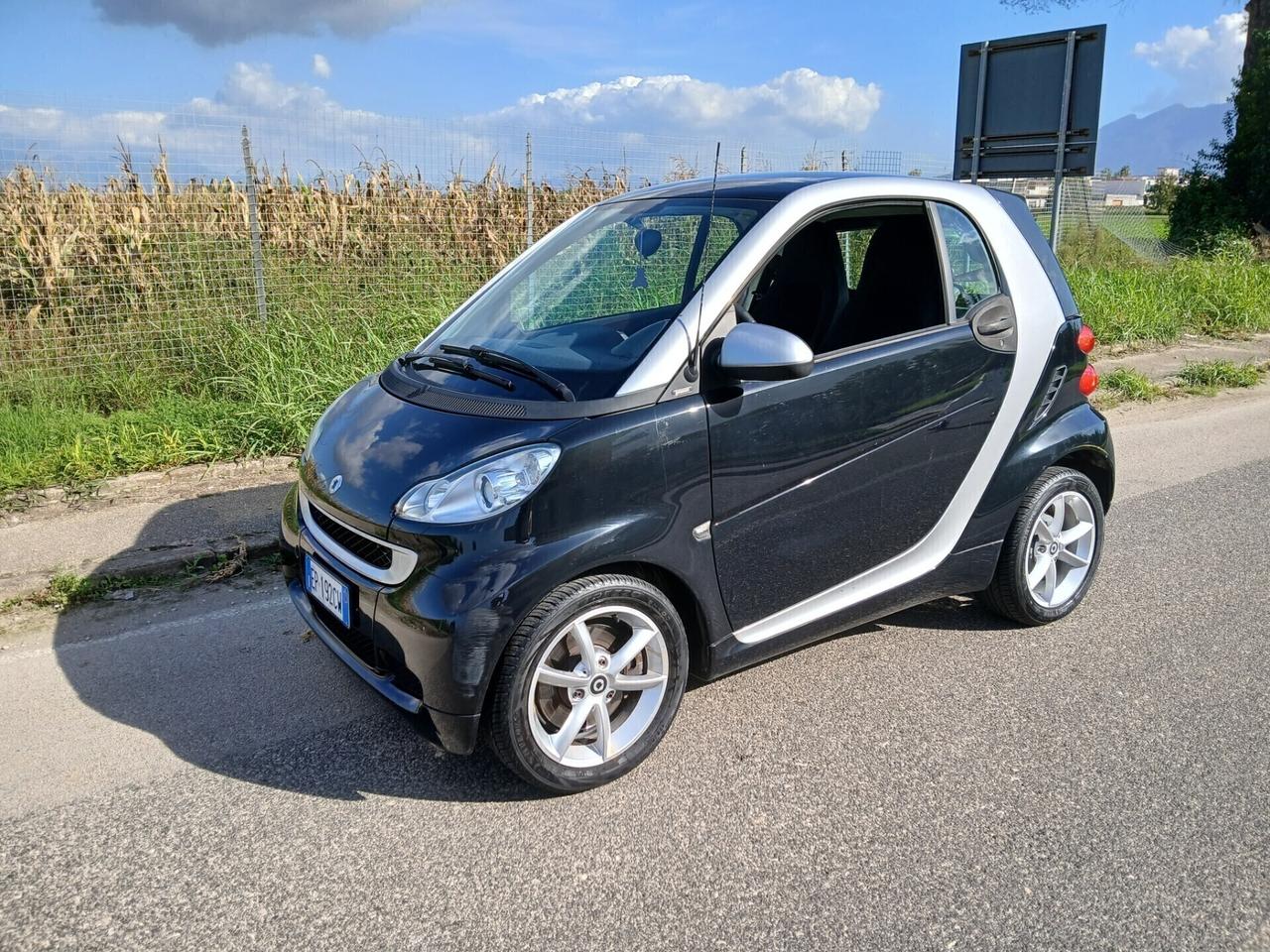 Smart ForTwo 1000 anno 2012 passion NuovissimA