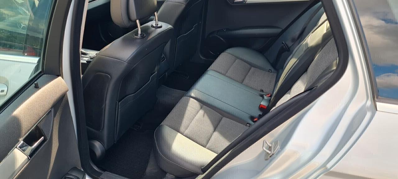 Mercedes C 220 CDI S.W BlueEFF Avantgar. Full-2010