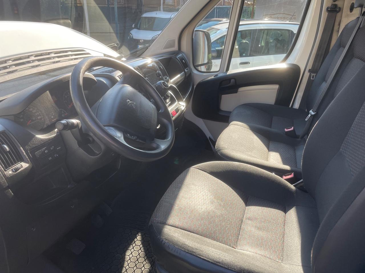 Peugeot BOXER 2.0 BlueHDi 130CV H2 L3