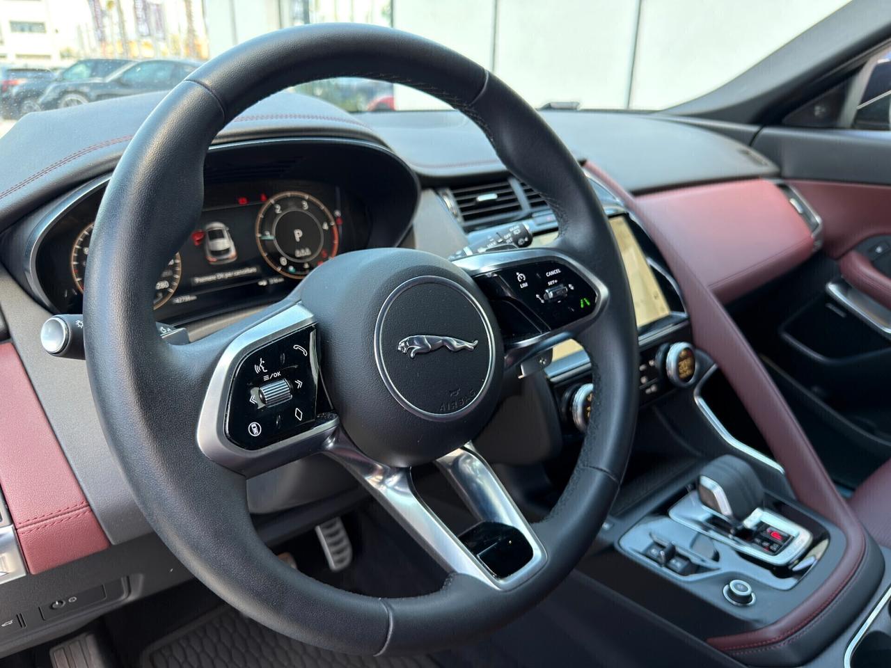 Jaguar E-Pace 2.0D I4 163 CV AWD Auto R-Dynamic HSE UNICO PROPRIETARIO ITALIANA