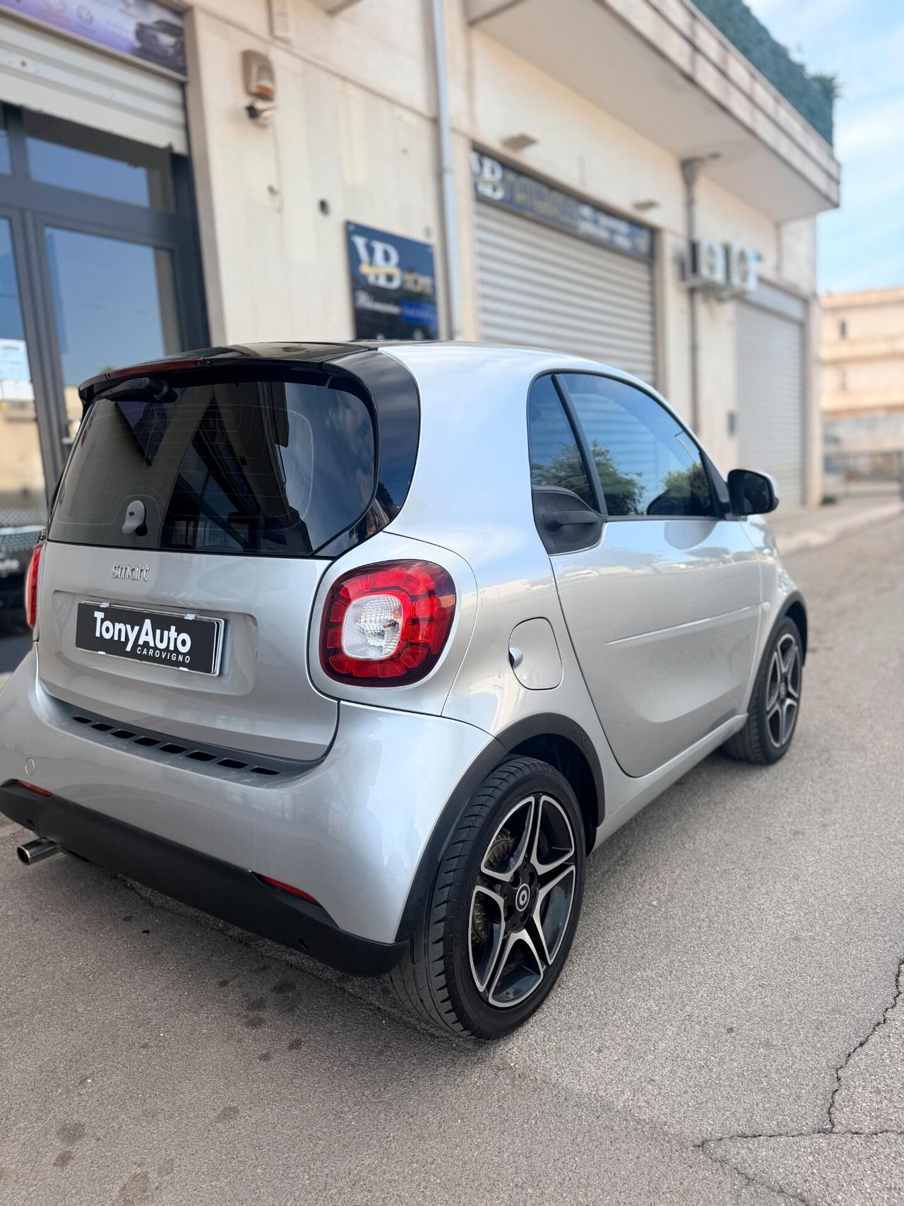 Smart ForTwo 70 c.v. BENZINA 1.0 Passion CON TETTO PANORAMICO,BLOCK SHAFT,FULL LED,BLUETOOTH