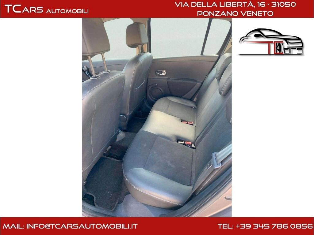 RENAULT CLIO 1.2 BENZINA - GARANZIA 3 ANNI TOP