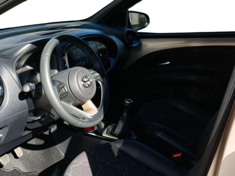 Toyota Aygo X 1.0B (72 CV) Lounge
