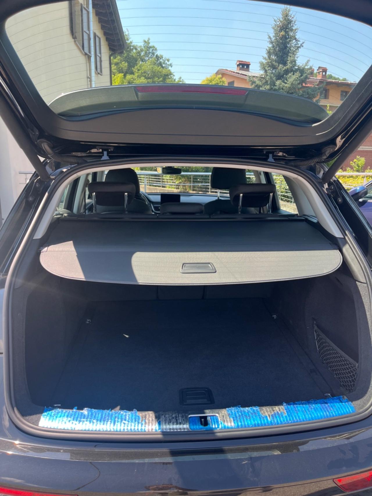 Audi Q5 40 TDI 204 CV quattro S tronic Business Design