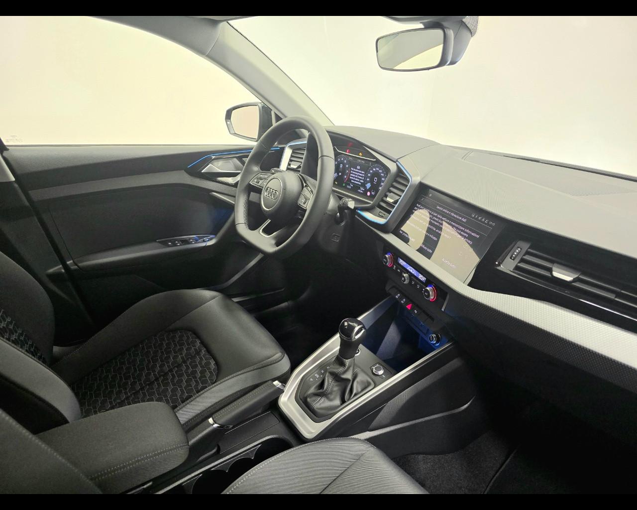 AUDI A1 SPORTBACK 30 TFSI S-TRONIC S-LINE EDTION