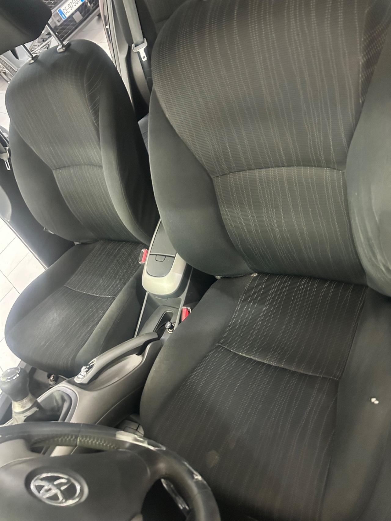 Toyota Auris 1.4 D-4D 5 porte Sol