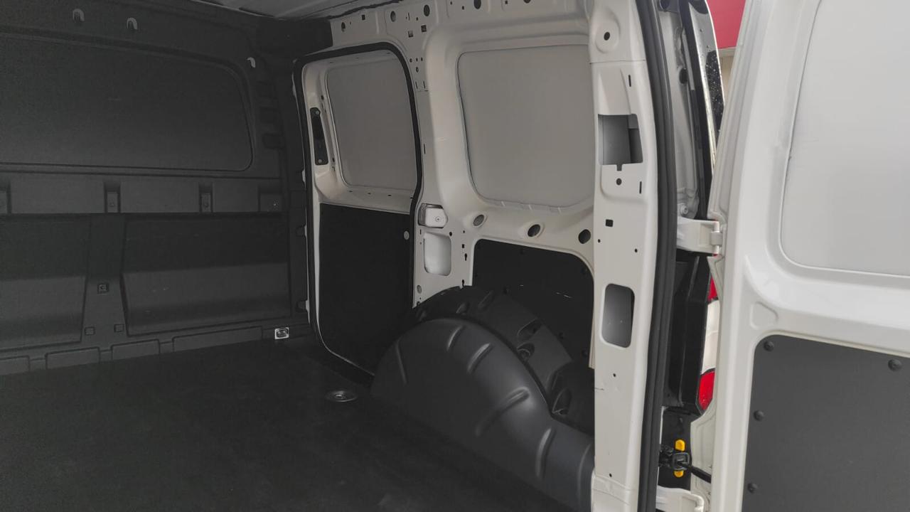 VOLKSWAGEN CADDY 2.0 TDI 102CV AUTOCARRO 2 POSTI