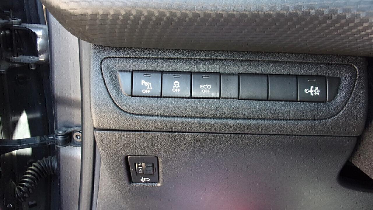 Peugeot 2008 1.6 e-HDi 92 CV Stop&Start Allure