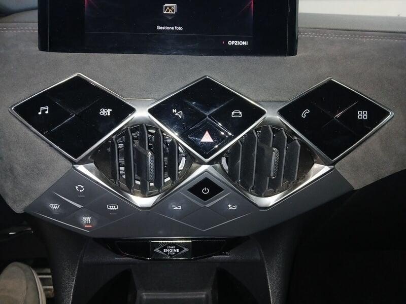 DS DS 3 Crossback PureTech 130 aut. Performance Line