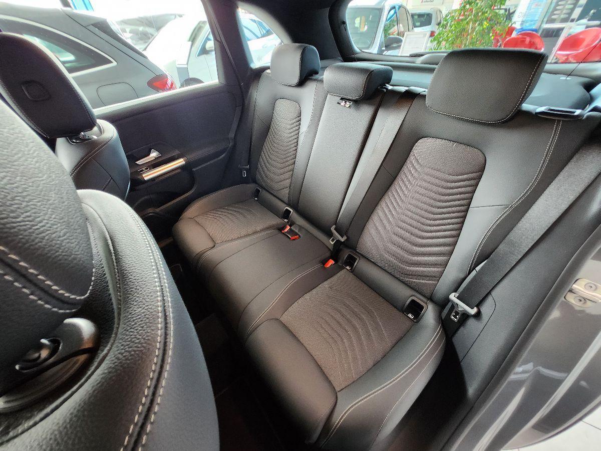MERCEDES Classe B 180 Automatic Sport MILD HYBRID