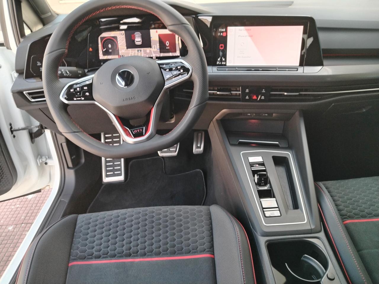 Volkswagen Golf GTI Golf 2.0 TSI GTI DSG
