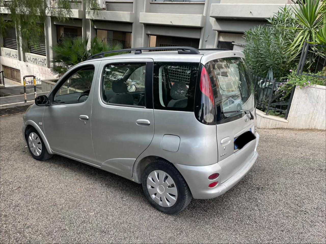 Toyota Yaris 1.3i 16V cat verso