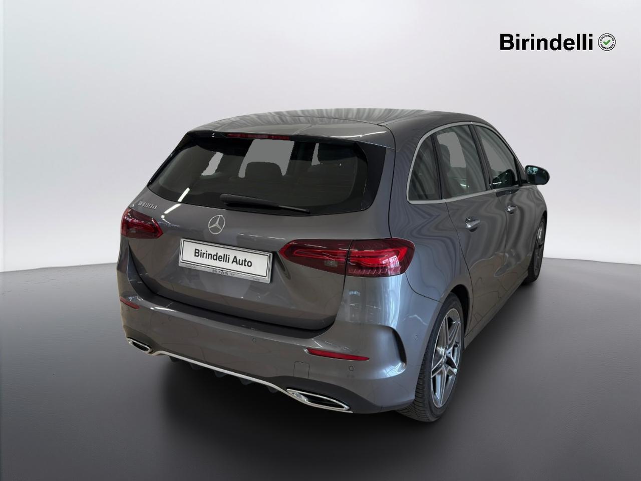 Mercedes-Benz Classe B (W247) - B 180 d Automatic AMG Line Premium