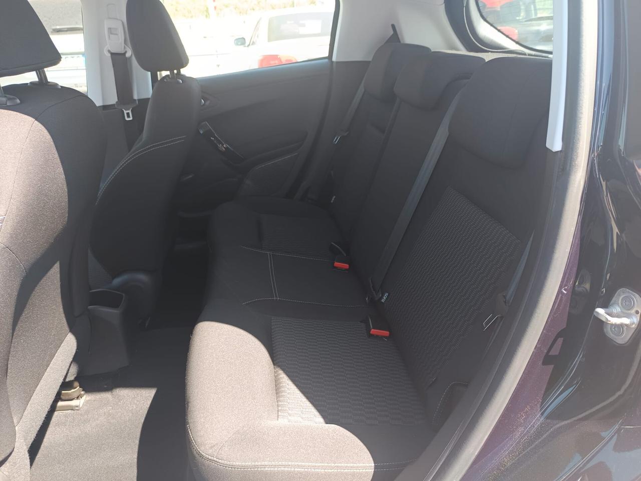 Peugeot 208 2019 - 1.2 benzina Lb automobili