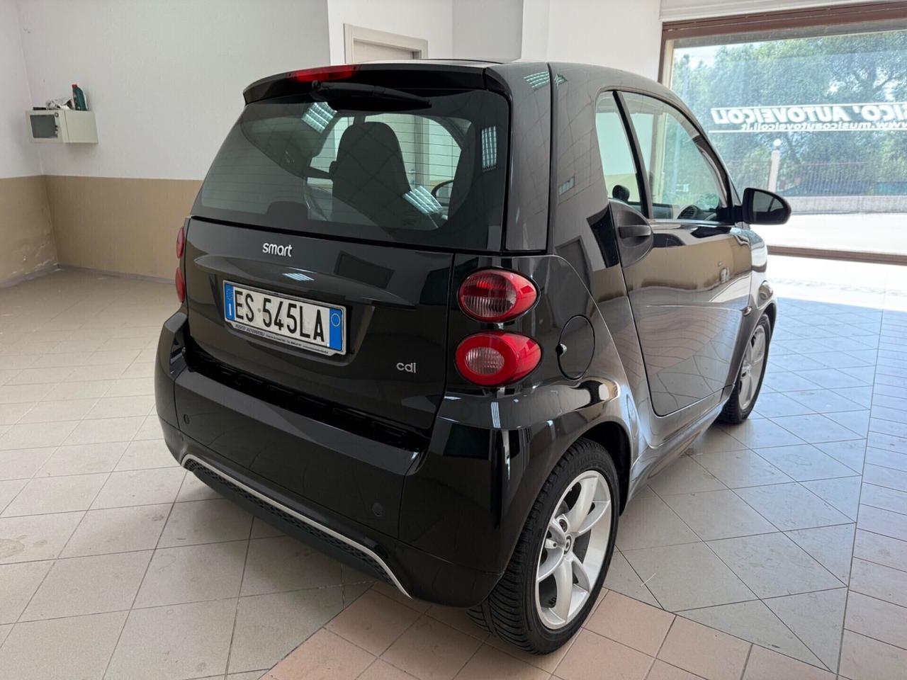 Smart ForTwo 800 40 kW coupé passion cdi