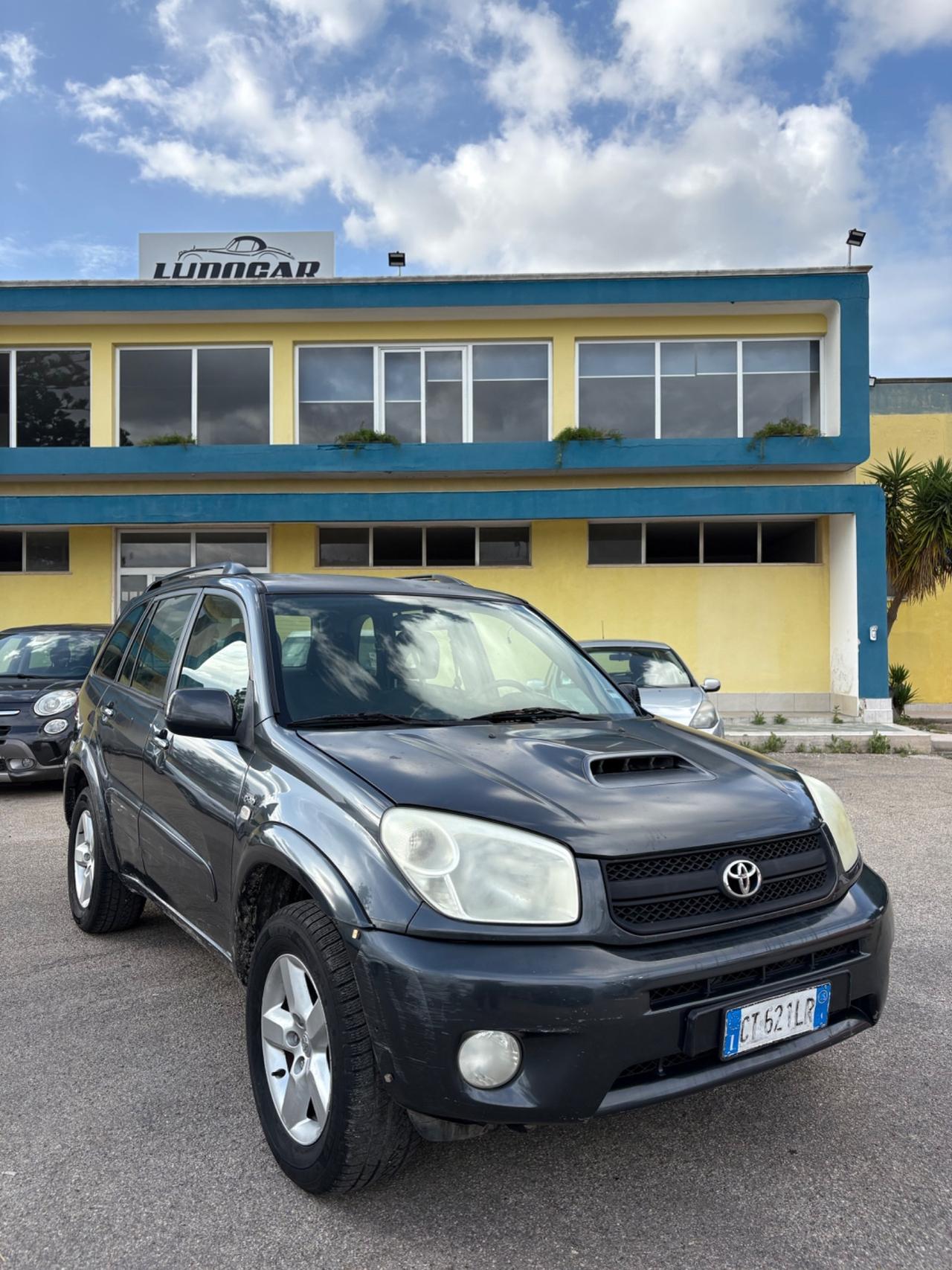 Toyota RAV 4 RAV4.com 2.0 Tdi D-4D cat 5 porte Sol