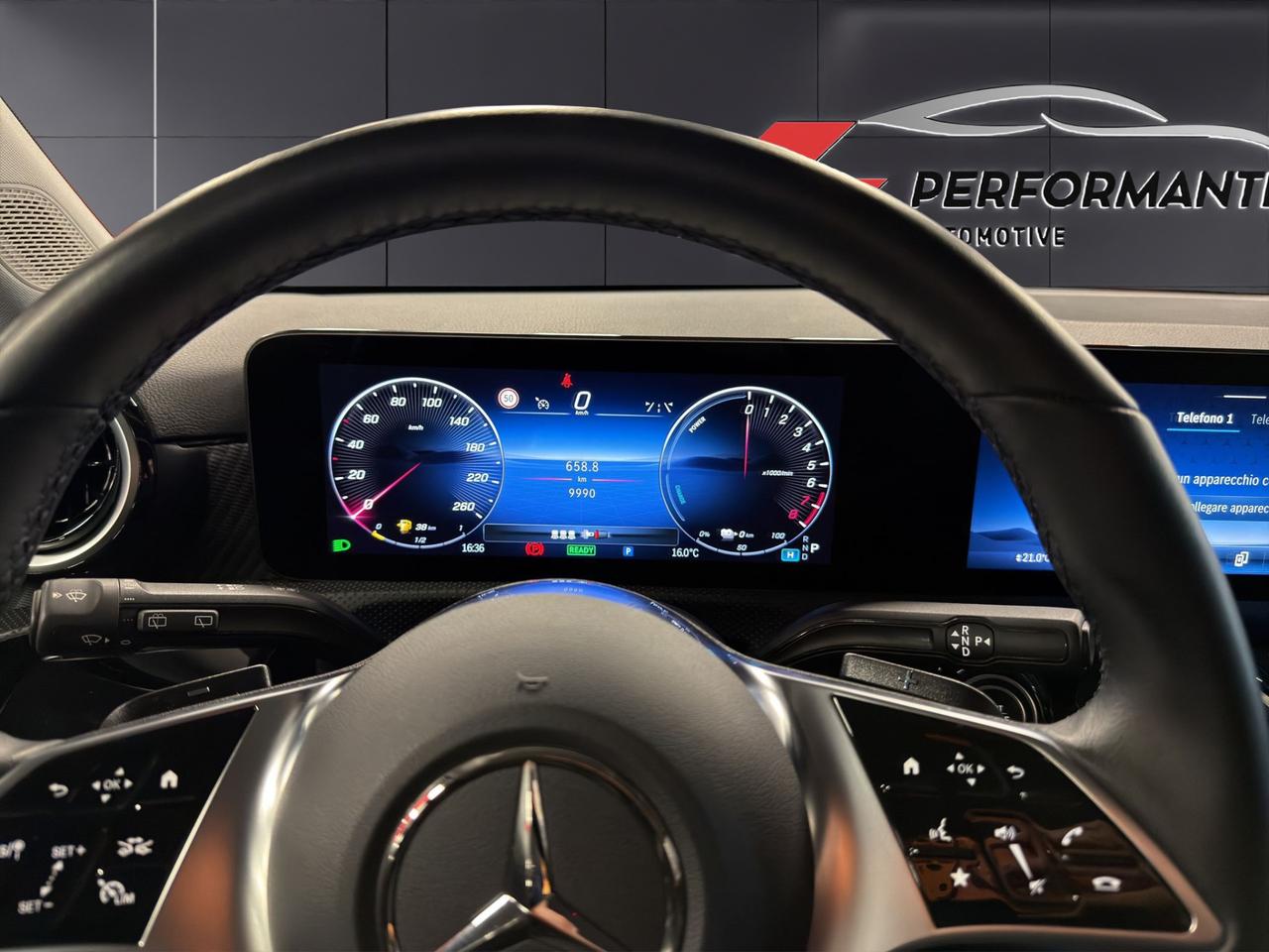 Mercedes A 250 e Plug-In-Hybrid Progressive Advanced Speedshift DCT AMG 8G