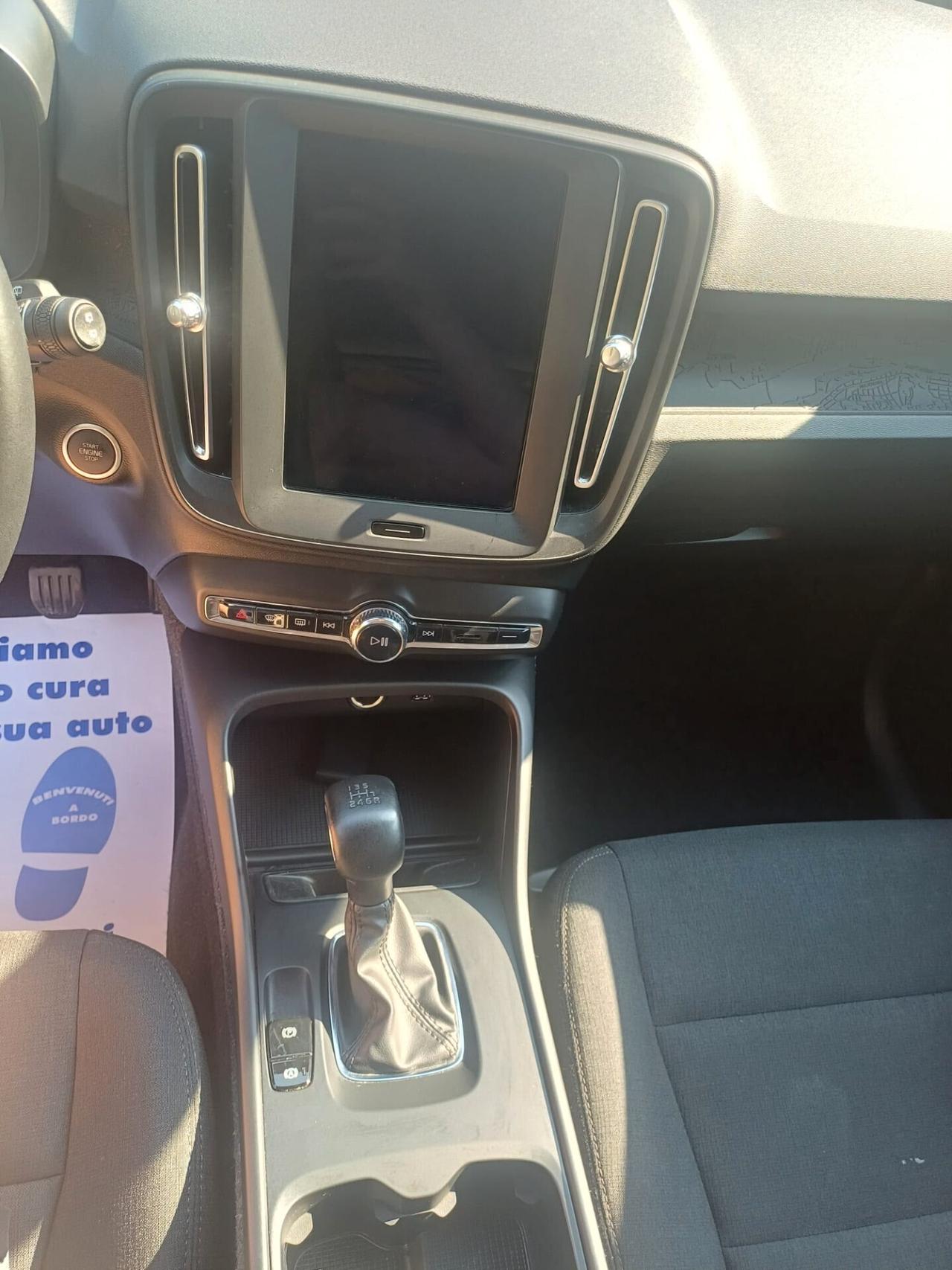 Volvo XC40 D3 Momentum