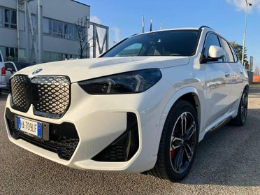 BMW iX1 20 MSport Pro eDrive