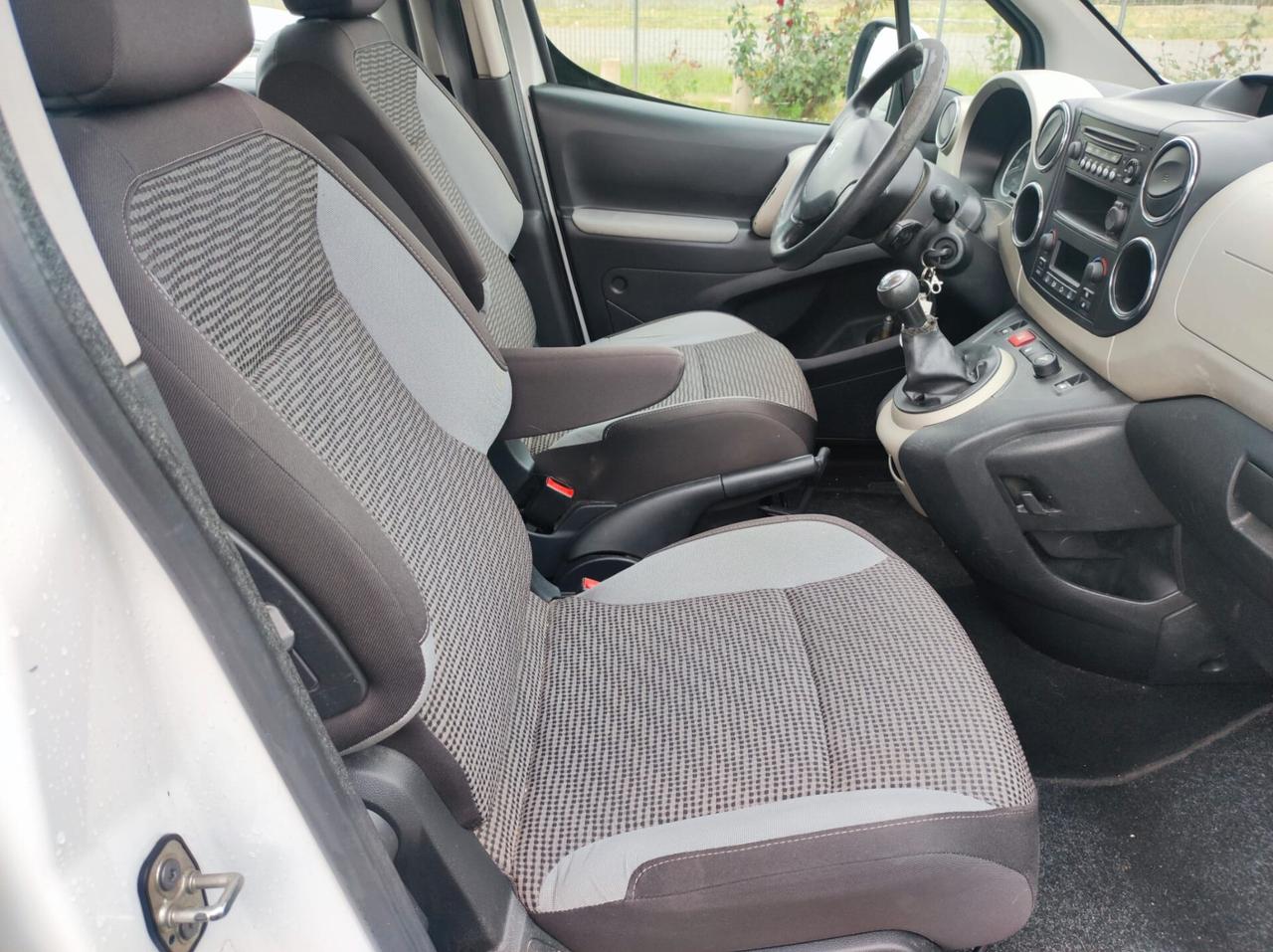 Peugeot Partner Tepee 1.6 VTi 120CV Outdoor GPL