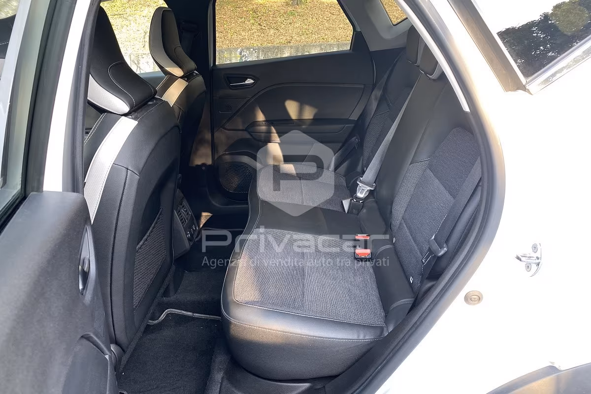 RENAULT Captur Mild Hybrid 140 CV Techno