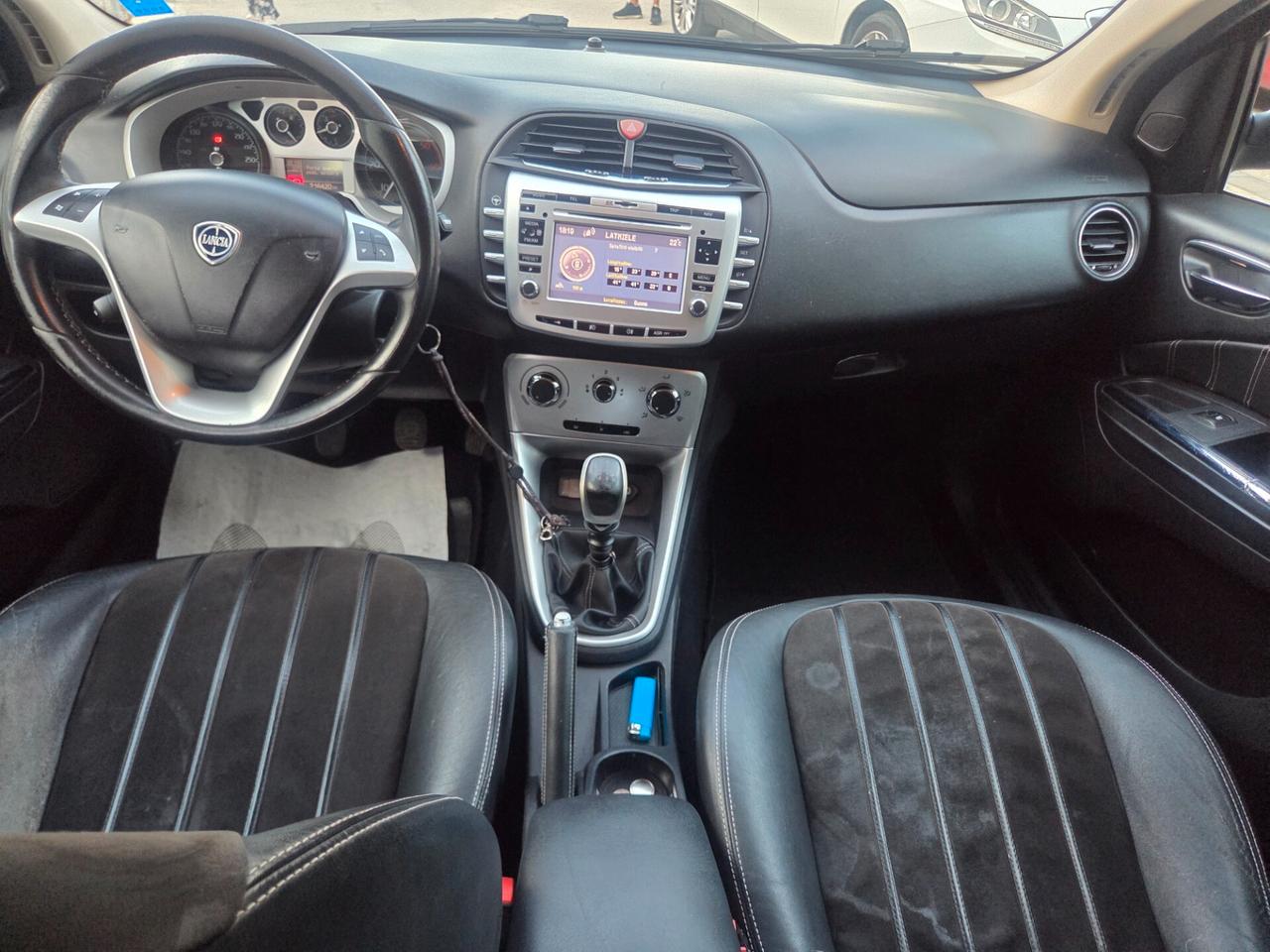 Lancia Delta 1.6 MJT DPF Platino