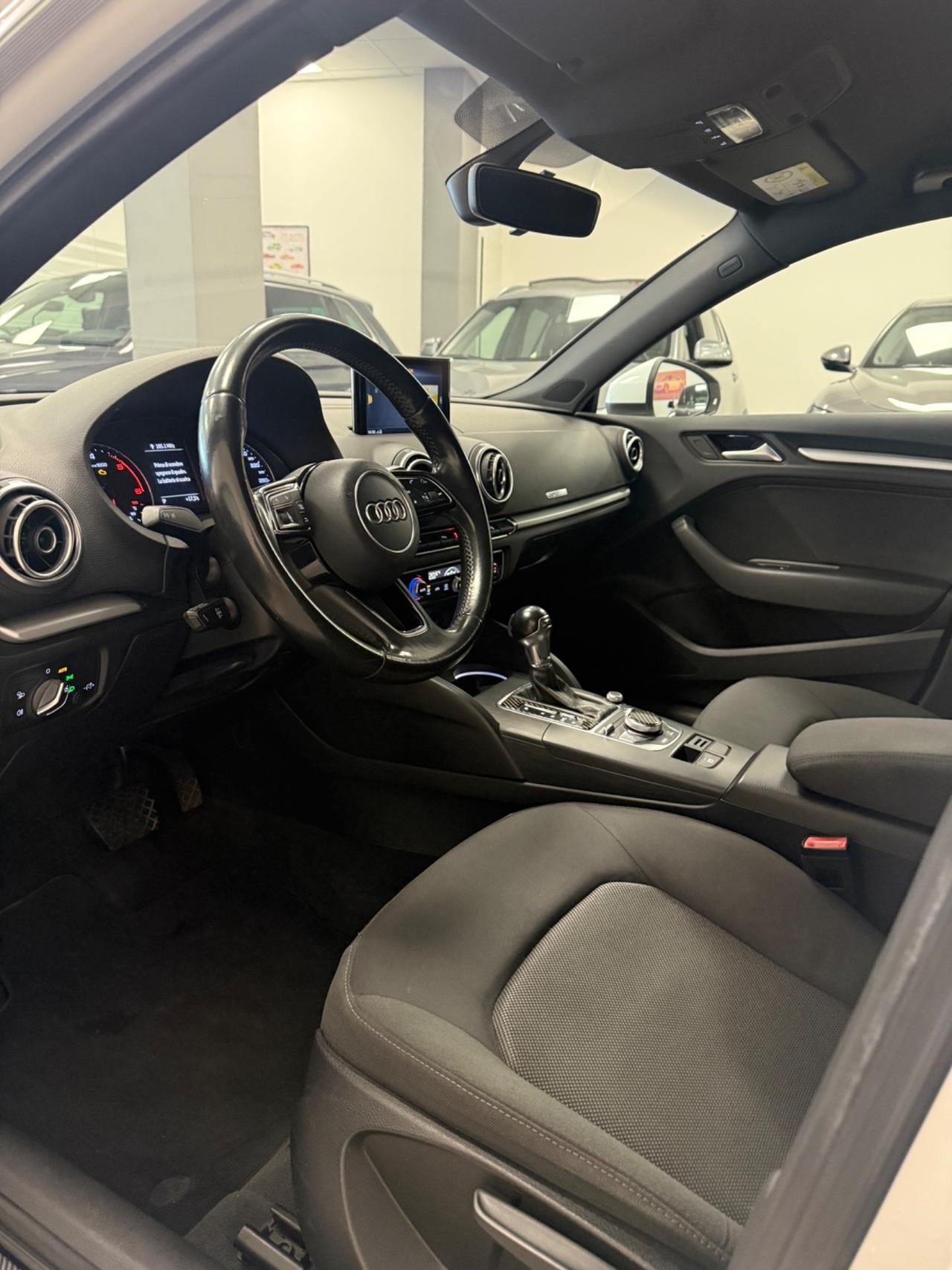 Audi A3 SPB 1.6 TDI S tronic Sport